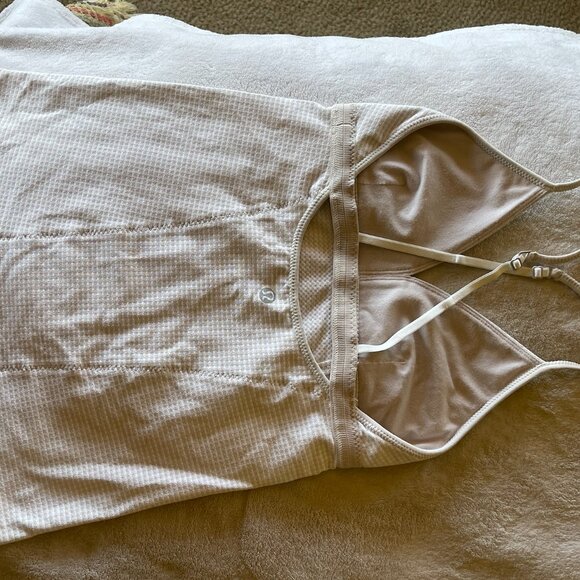 Lululemon gingham top - Picture 1 of 2